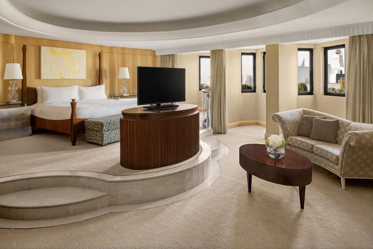 Intercontinental By Ihg Hotel