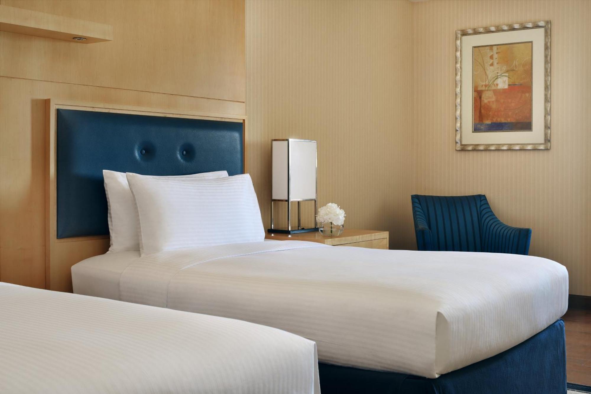 Intercontinental By Ihg 5*