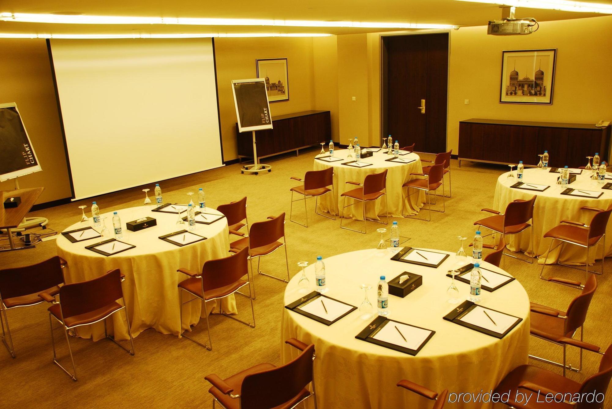 Intercontinental By Ihg 5*