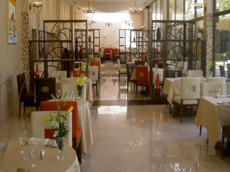 Intercontinental By Ihg Hotel 5*